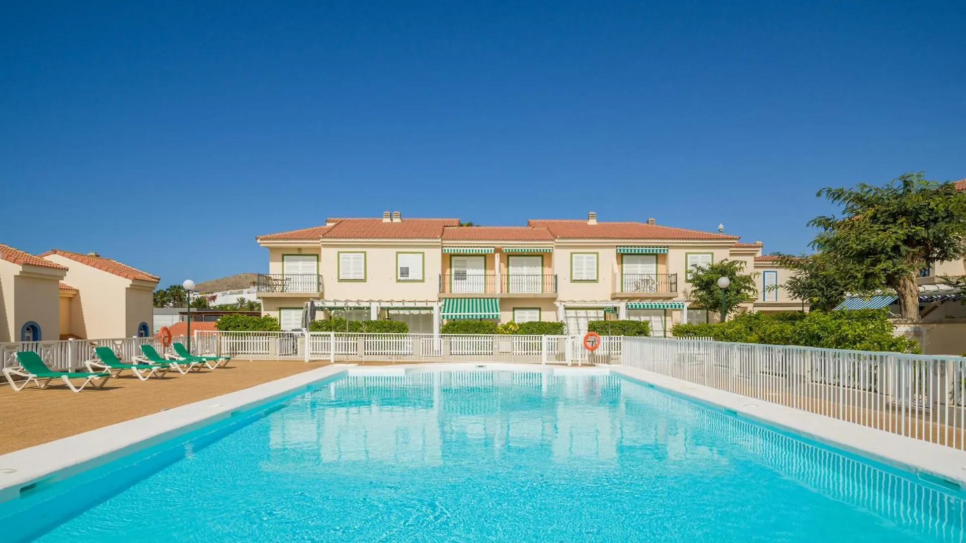 Cabosos Suites باسيتو بلانكو بيت للعطل