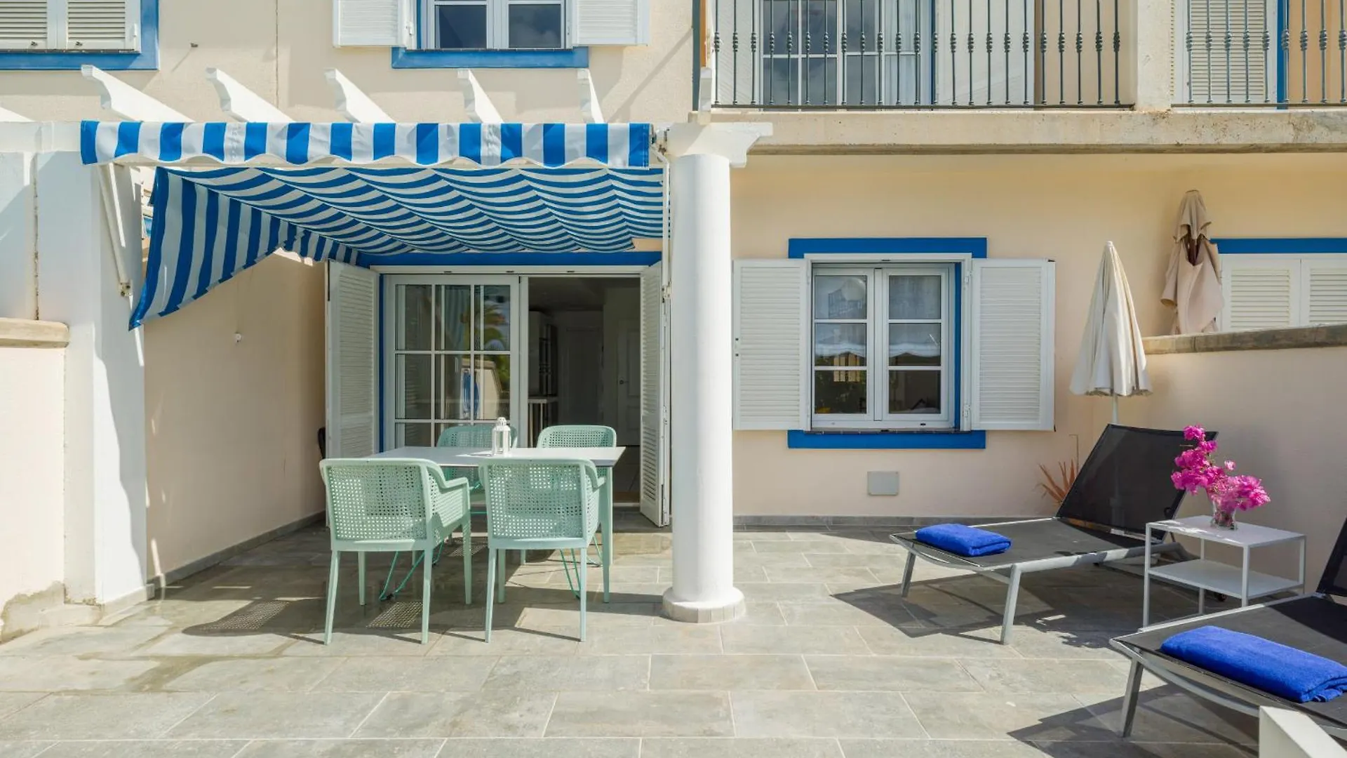 Feriehus Cabosos Suites Pasito Blanco